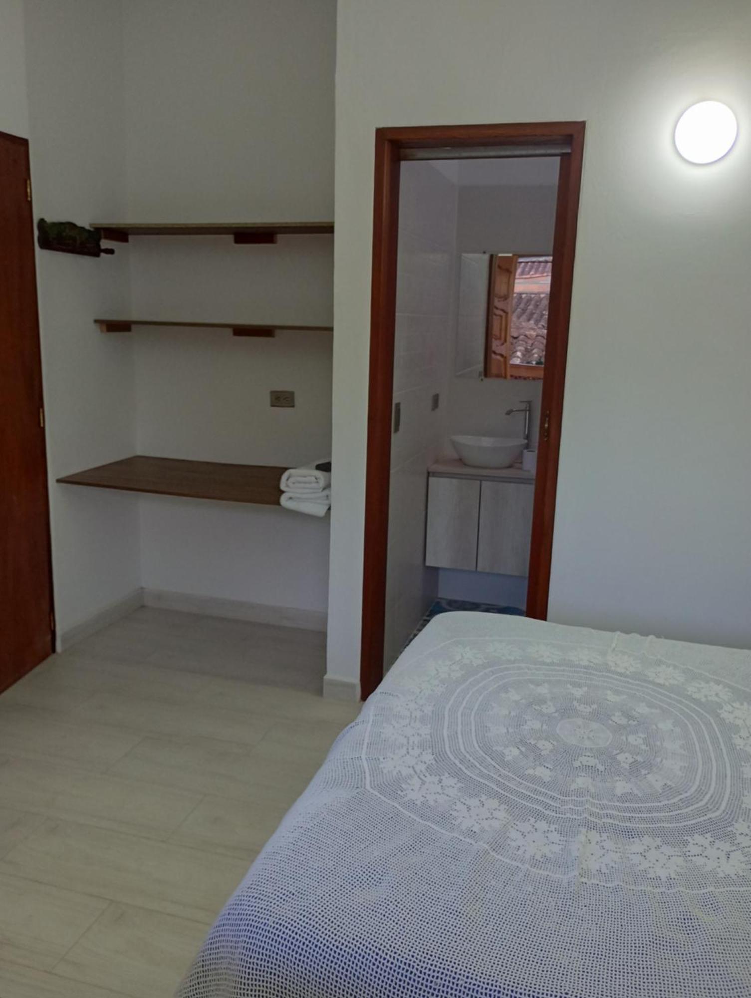 Hostal Famihotel Fundadores Jardín Kültér fotó