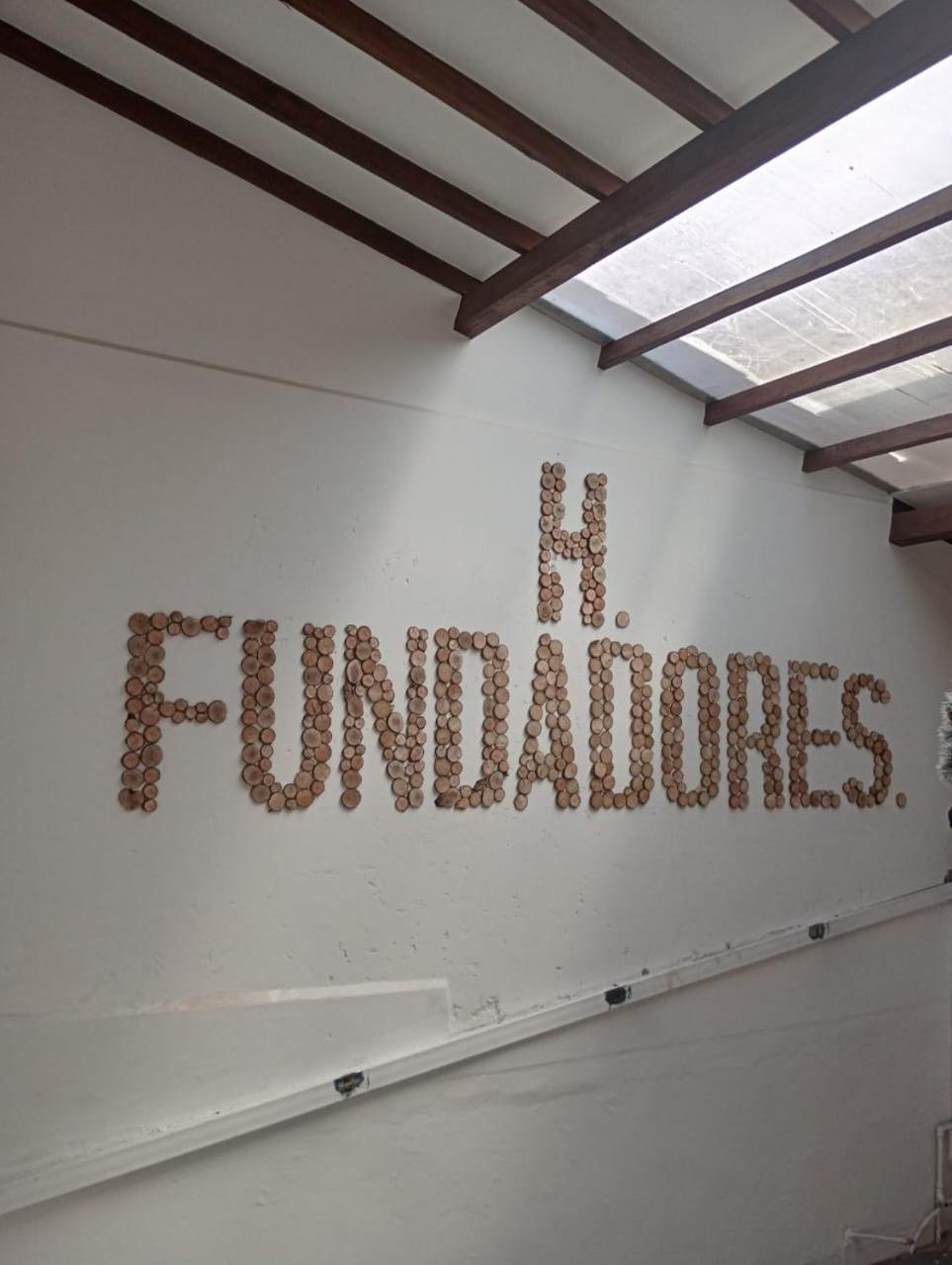 Hostal Famihotel Fundadores Jardín Kültér fotó