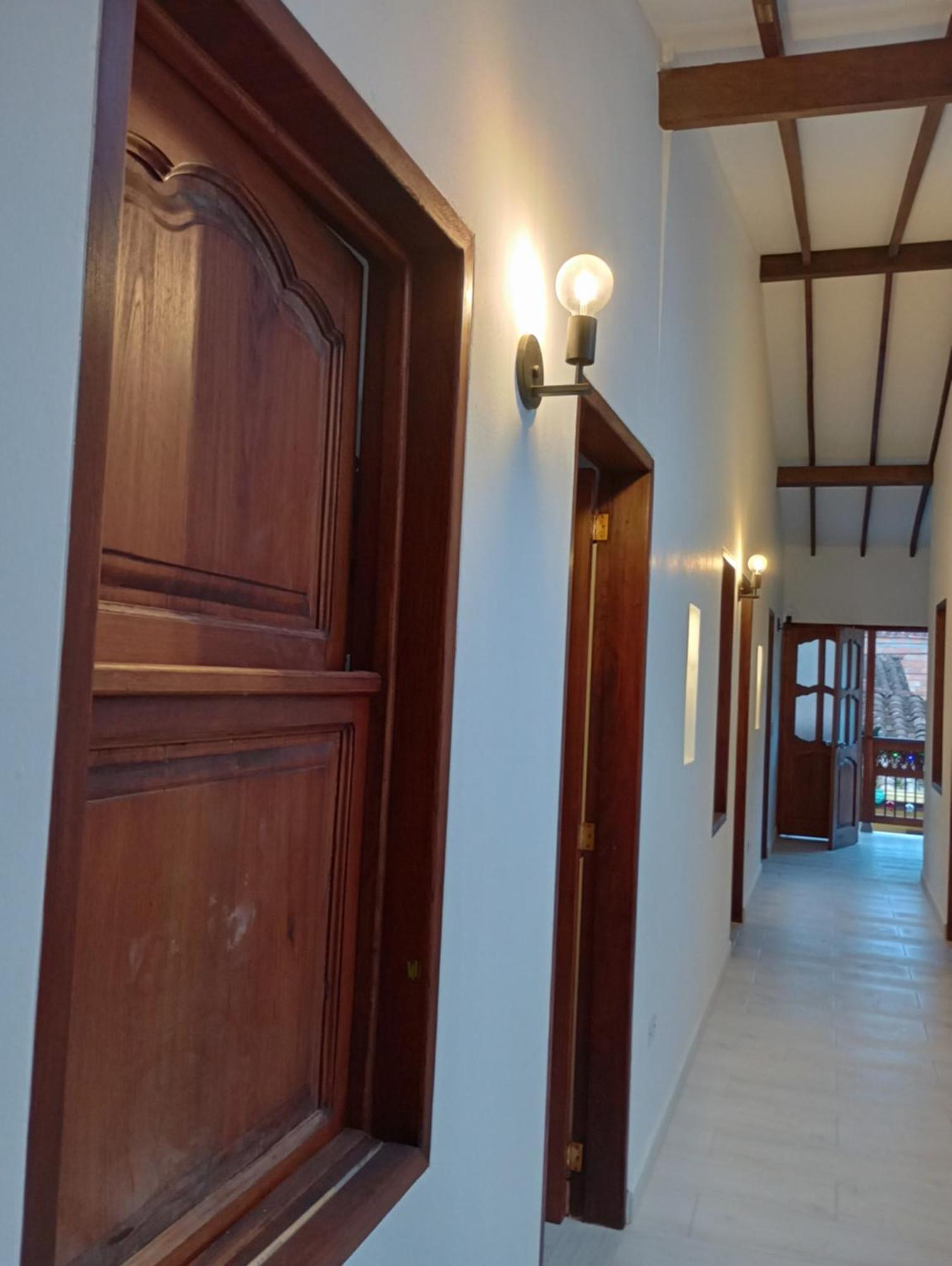 Hostal Famihotel Fundadores Jardín Kültér fotó